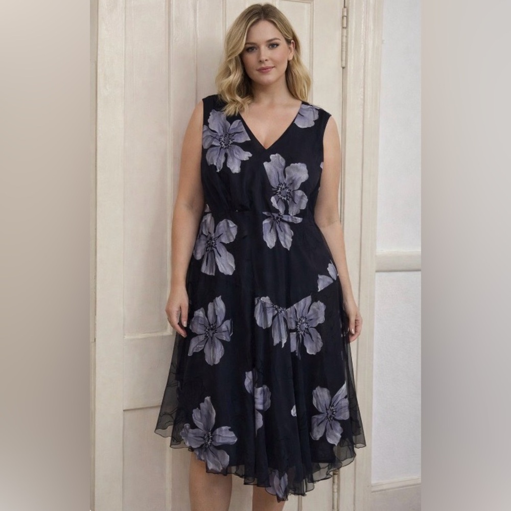Another Thyme Woman high low Black and gray Floral Dress Lined  Size 30W